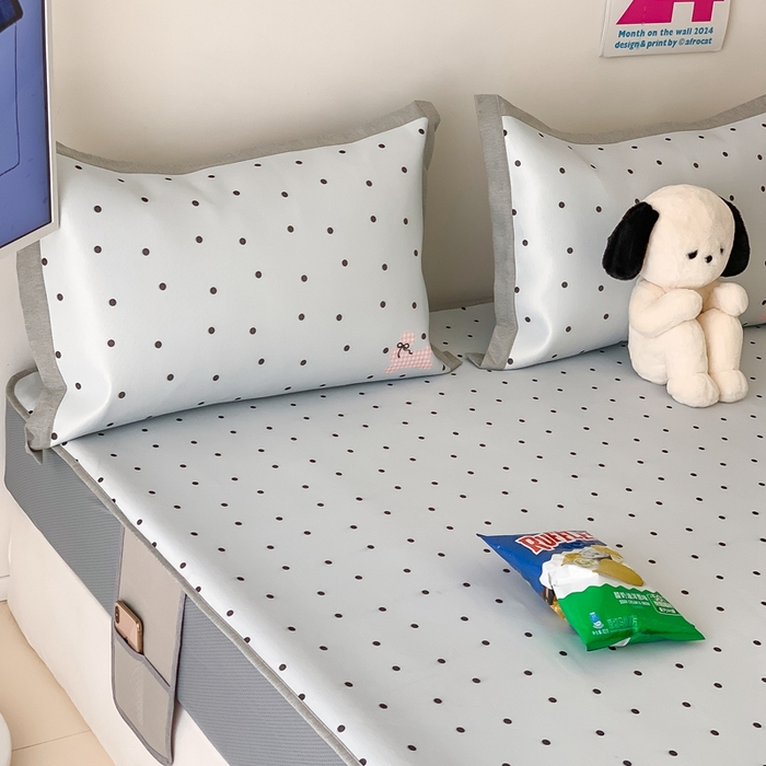 91家纺网 家纺一手货源 找家纺 昔可家纺 2024新款大版数码印花冰藤席床笠款 波点兔