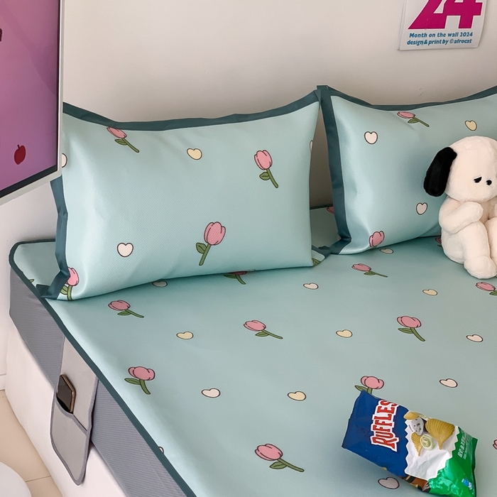 91家纺网 家纺一手货源 找家纺 昔可家纺 2024新款冰藤席床笠款--卡通系列 爱心郁金香