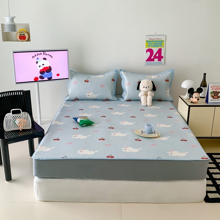 91家纺网 家纺一手货源 找家纺 昔可家纺 2024新款冰藤席床笠款--卡通系列 樱桃狗狗