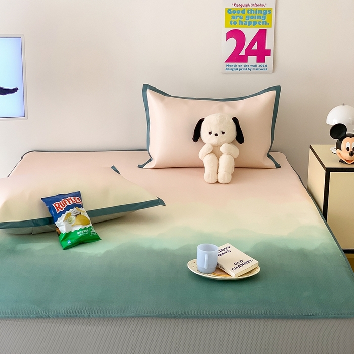 91家纺网 家纺一手货源 找家纺 昔可家纺 2024新款冰藤席床笠款--晕染系列 晕染绿