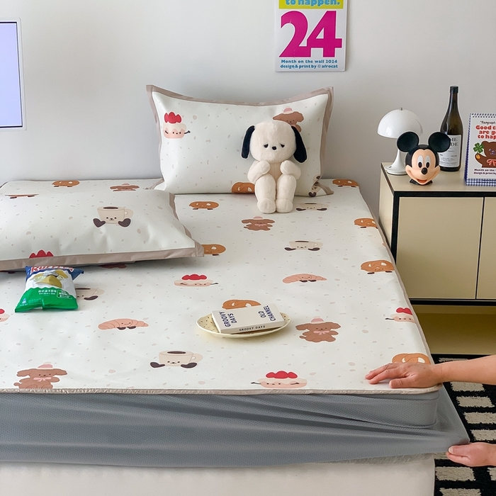 91家纺网 家纺一手货源 找家纺 昔可家纺 2024新款冰藤席床笠款--卡通系列 甜品派对狗狗