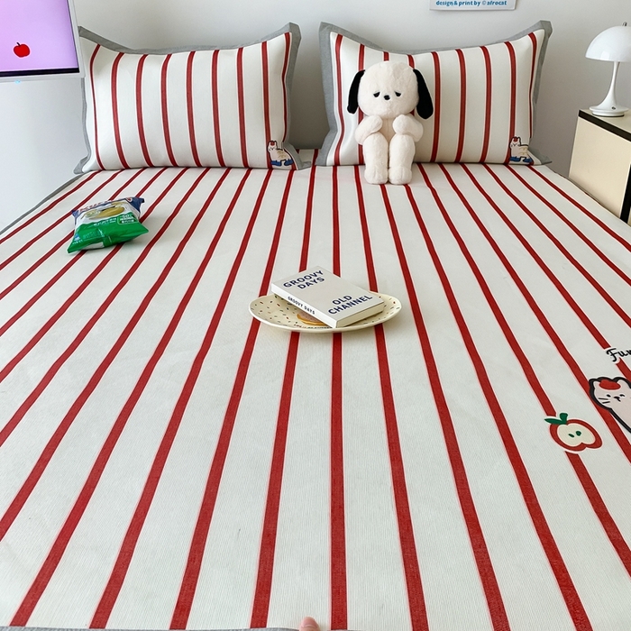 91家纺网 家纺一手货源 找家纺 昔可家纺 2024新款大版数码印花冰藤席床笠款 苹果猫咪