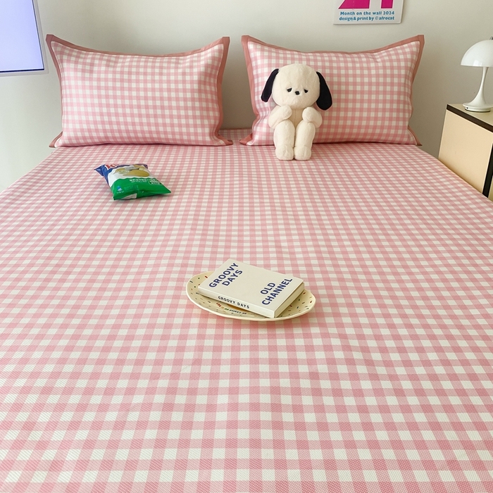 91家纺网 家纺一手货源 找家纺 昔可家纺 2024新款冰藤席床笠款--简约系列 格子粉