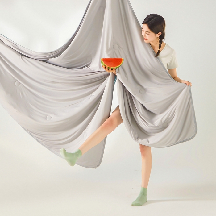 91家纺网 家纺一手货源 找家纺 美梦里 2025新款凉感丝夏被西瓜被夏凉被瓜瓜空调被子 海盐啵啵