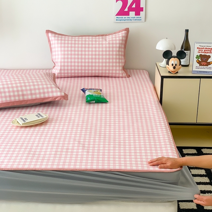 91家纺网 家纺一手货源 找家纺 昔可家纺 2024新款冰藤席床笠款--简约系列 格子粉