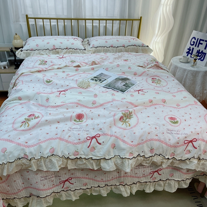 91家纺网 家纺一手货源 找家纺 暖居 2024新款韩系大花边夏被砂洗棉花床盖四件套可机洗+同款纯棉被套收捧花