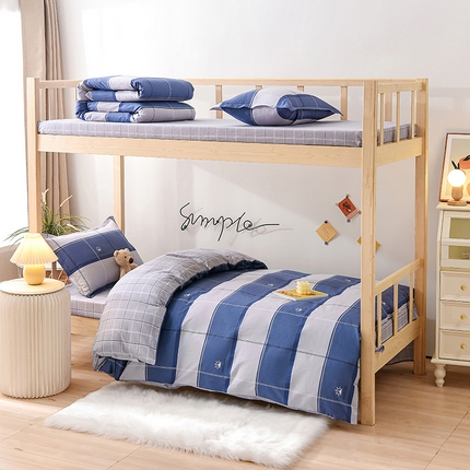 91家纺网 家纺一手货源 找家纺 鑫宇2025新款13372全棉学生宿舍上下铺三件套床单款床笠款可定制好运时节-蓝