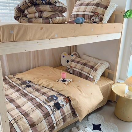 91家纺网 家纺一手货源 找家纺 （总）莱豫 2024新款学生季纯棉三件套