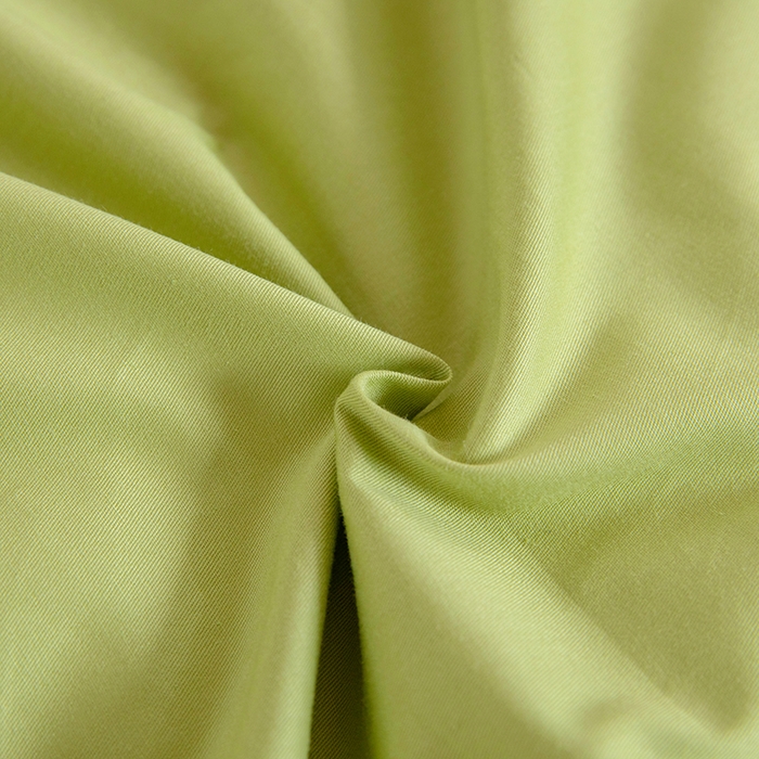 91家纺网 家纺一手货源 找家纺 鑫宇家纺 2025新款13372全棉纯色双拼学生宿舍三件套六件套浅绿+卡其