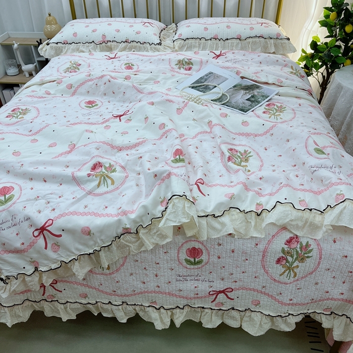 91家纺网 家纺一手货源 找家纺 暖居 2024新款韩系大花边夏被砂洗棉花床盖四件套可机洗+同款纯棉被套收捧花