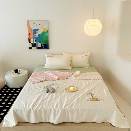 91家纺网 家纺一手货源 找家纺 （总）西西家居 2024新款兰精天丝夏被