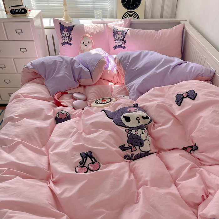 91家纺网 家纺一手货源 找家纺 金爱家 2024新款卡通纯棉毛巾绣四件套 毛巾绣-睡梦库洛米粉