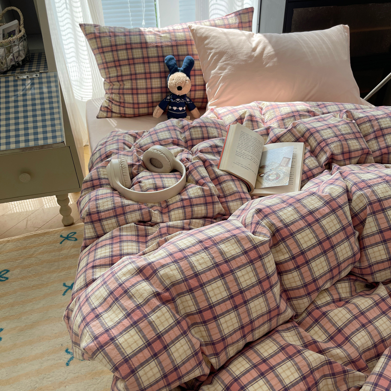 91家纺网 家纺一手货源 找家纺 （总）六巷胡同 2024新款INS盐系博主风格子混搭四件套