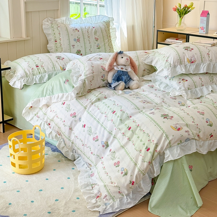 91家纺网 家纺一手货源 找家纺 清雅福 2024新款喷气全棉13372韩版花边款单枕套 草莓兔花边款