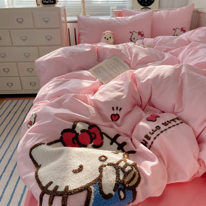 91家纺网 家纺一手货源 找家纺 金爱家 2024新款卡通纯棉毛巾绣四件套 毛巾绣-甜粉kt