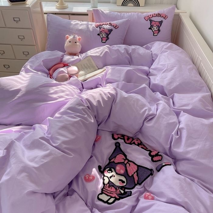 91家纺网 家纺一手货源 找家纺 金爱家 2024新款卡通纯棉毛巾绣四件套 毛巾绣-萌萌库洛米紫