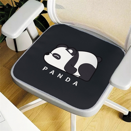 91家纺网 家纺一手货源 找家纺 芙宁娜 2023新款 四季款网格空气层复合布卡通学生福利坐垫 趴趴熊