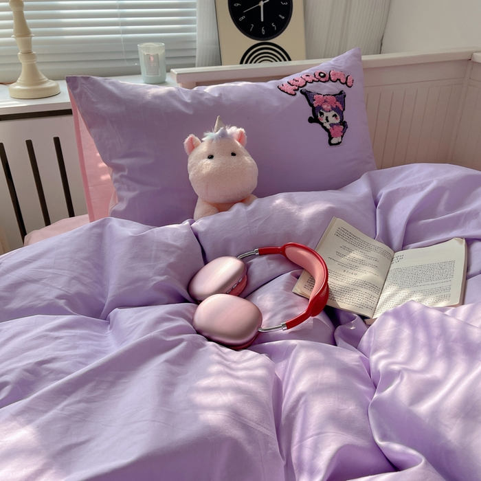 91家纺网 家纺一手货源 找家纺 金爱家 2024新款卡通纯棉毛巾绣四件套 毛巾绣-萌萌库洛米紫