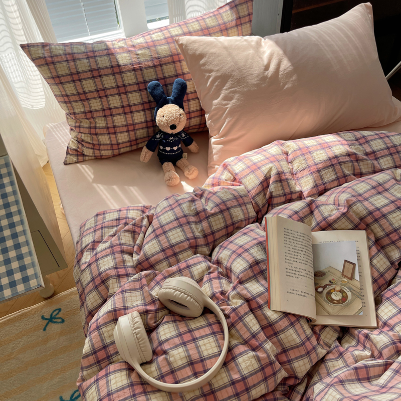 91家纺网 家纺一手货源 找家纺 （总）六巷胡同 2024新款INS盐系博主风格子混搭四件套