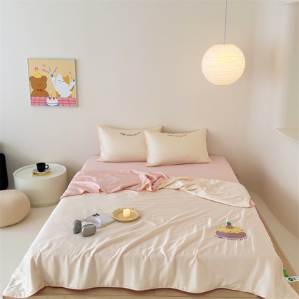 西西家居 2024新款兰精天丝夏被 小蛋糕