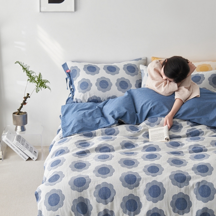 91家纺网 家纺一手货源 找家纺 安莱生活 2024新款双层纱大提花四件套-太阳花系列 太阳花-深蓝