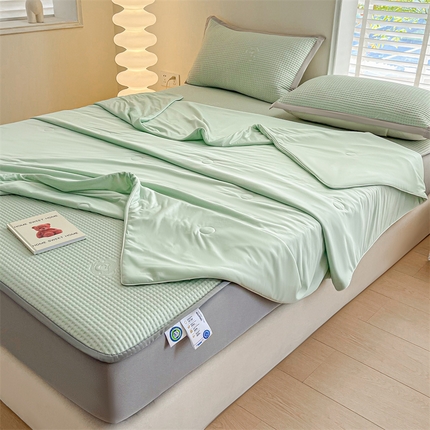 91家纺网 家纺一手货源 找家纺 欧邦 新款华夫格冰豆凉感床笠款夏被套件（外贸供货）小熊款-水绿