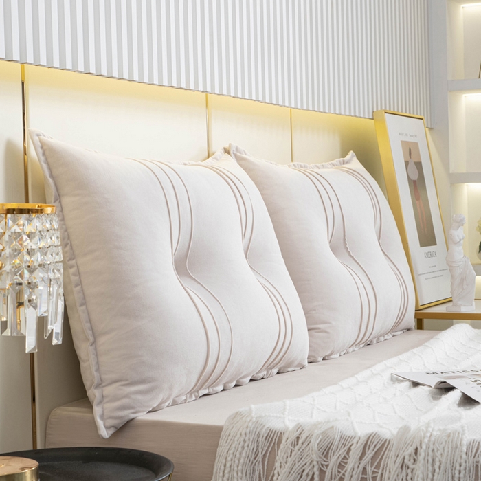 91家纺网 家纺一手货源 找家纺 美达人 2024新款雪尼绒靠背 浅云白