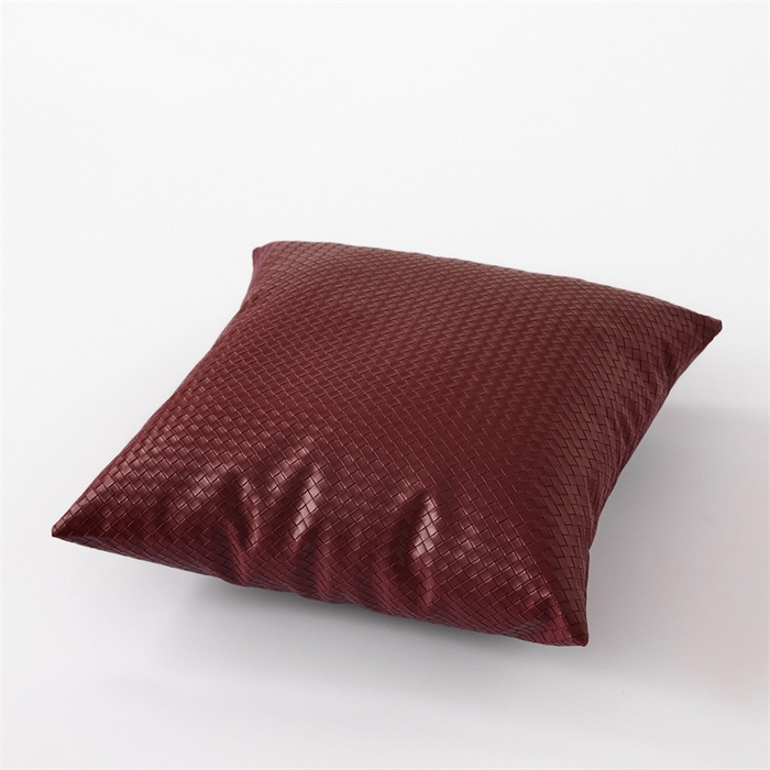 91家纺网 家纺一手货源 找家纺 安莱生活 2024首款编制纹理皮革多功能家用简约创意皮枕 方枕 枣红
