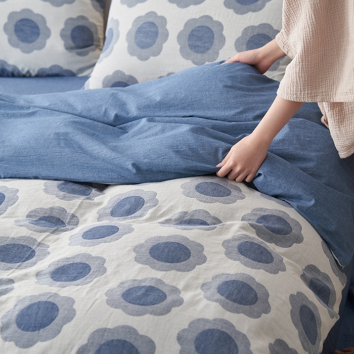 91家纺网 家纺一手货源 找家纺 安莱生活 2024新款双层纱大提花四件套-太阳花系列 太阳花-深蓝