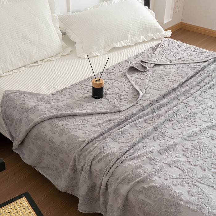 91家纺网 家纺一手货源 找家纺 乐家毛巾被 2023新款欧雅老式毛巾被欧雅灰色