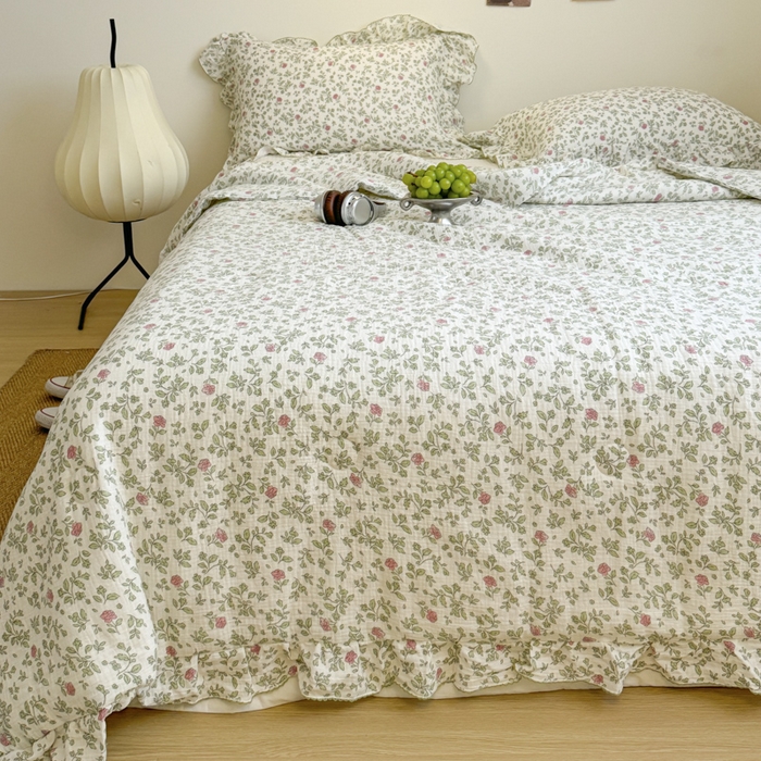 91家纺网 家纺一手货源 找家纺 玛奇朵 2024新款韩式荷叶边全棉双层皱皱纱夏被三件套 洛伊