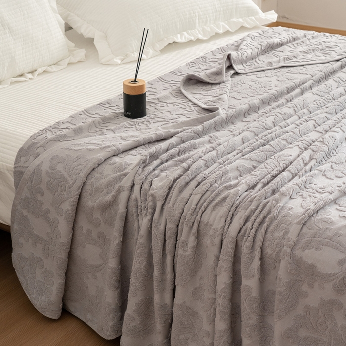 91家纺网 家纺一手货源 找家纺 乐家毛巾被 2023新款欧雅老式毛巾被欧雅灰色