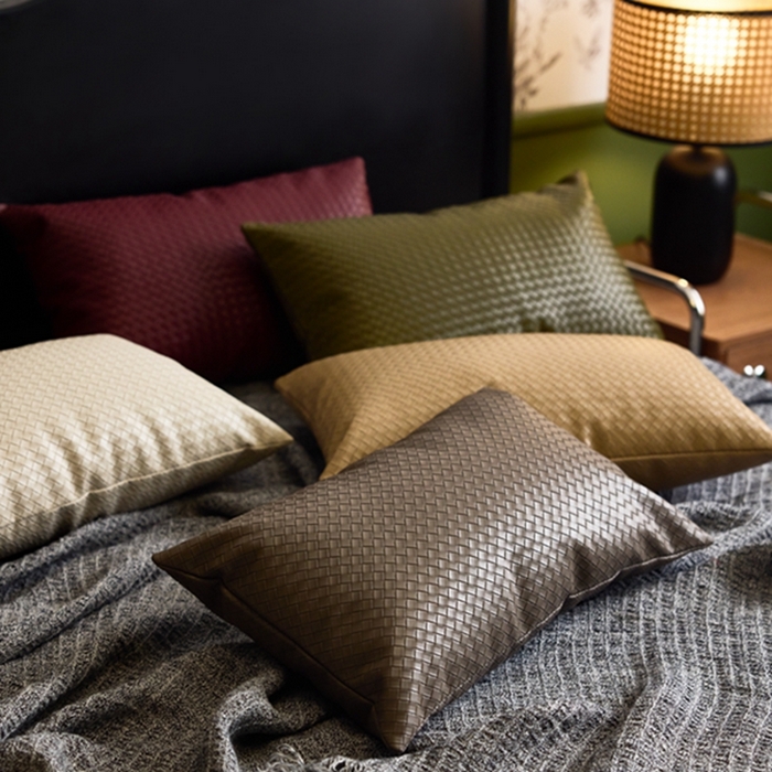 91家纺网 家纺一手货源 找家纺 （总）安莱生活 2024首款编制纹理皮革多功能家用简约创意皮枕