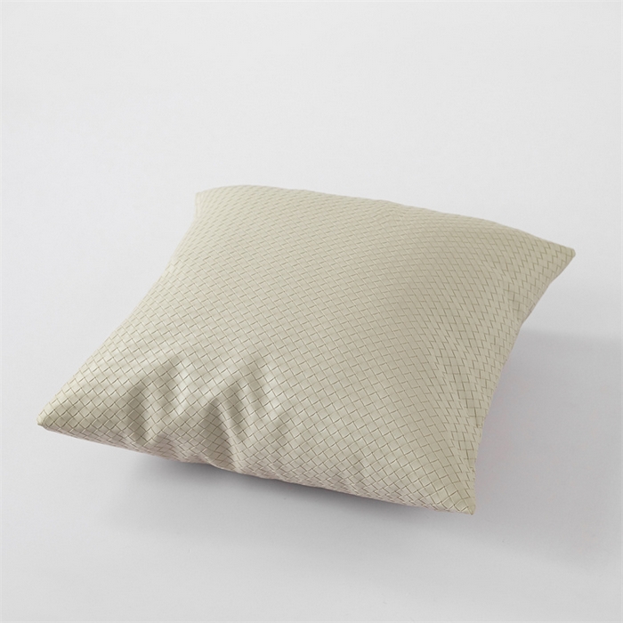 91家纺网 家纺一手货源 找家纺 安莱生活 2024首款编制纹理皮革多功能家用简约创意皮枕 方枕 云白
