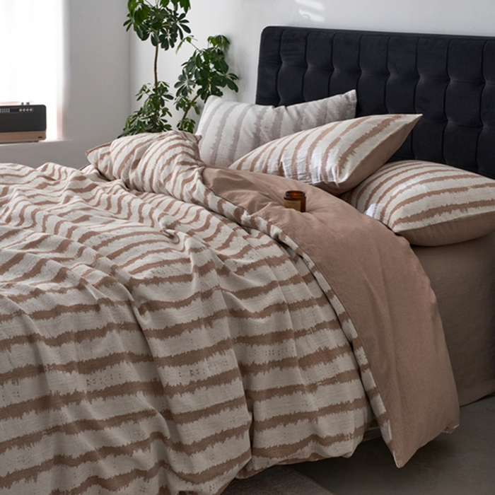 91家纺网 家纺一手货源 找家纺 安莱生活 2025新款三层纱大提花四件套-艾克拉 艾克拉-卡其