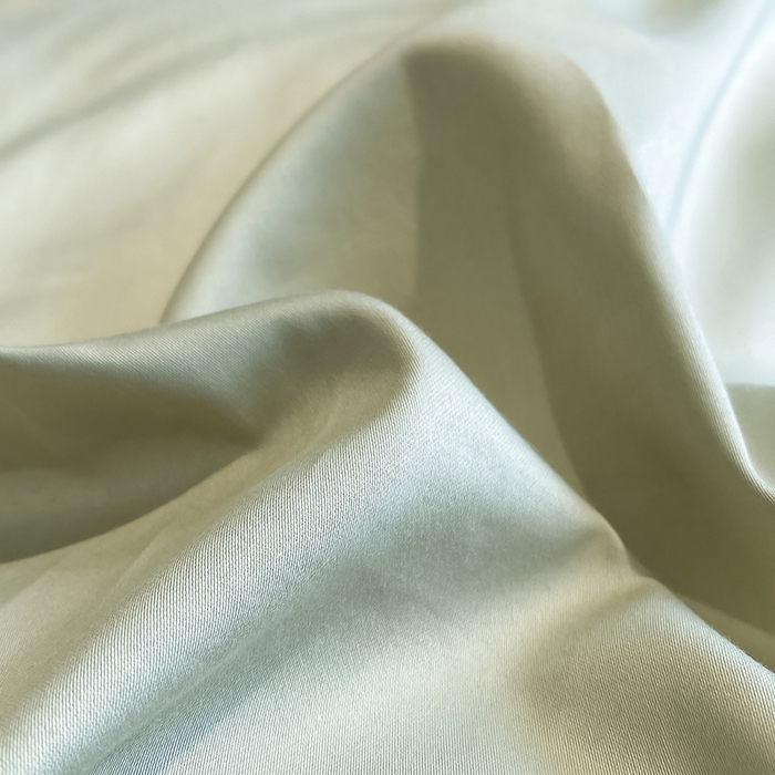 91家纺网 家纺一手货源 找家纺 狂想家 2025新款水洗真丝轻奢款系列四件套 米莉苹果绿