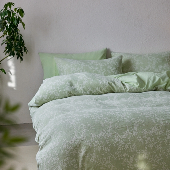 91家纺网 家纺一手货源 找家纺 安莱生活 2025新款三层纱大提花四件套-叶雨朦胧 叶雨朦胧-嫩绿