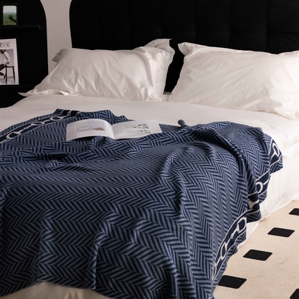 91家纺网 家纺一手货源 找家纺 （总）暖绵绵家纺 2025新款羊毛混纺布鲁格系列毛毯