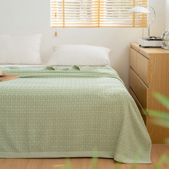 91家纺网 家纺一手货源 找家纺 乐家毛巾被（工厂自产自销） 2024新款简约方块格毛圈 绿色