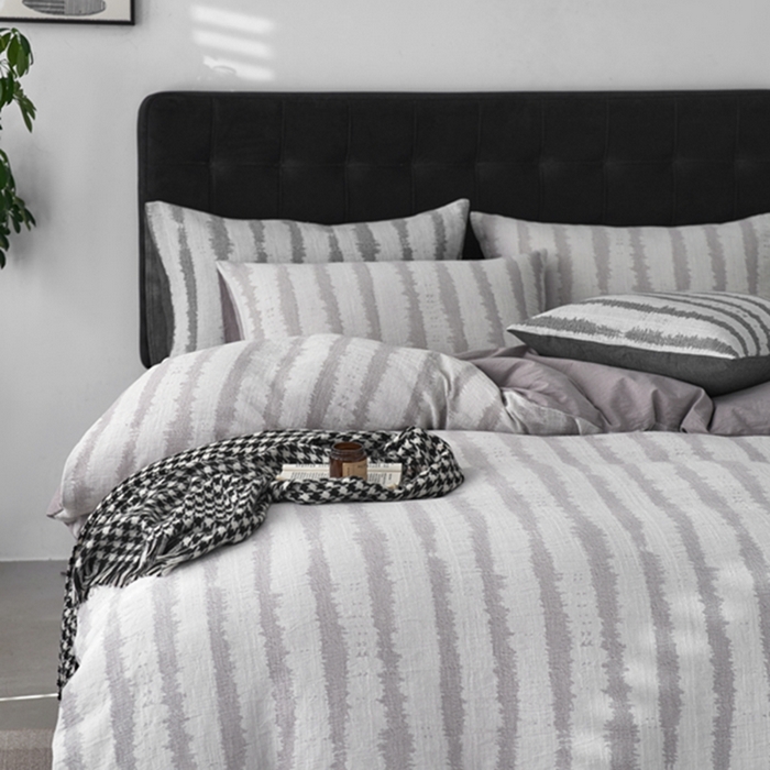 91家纺网 家纺一手货源 找家纺 安莱生活 2025新款三层纱大提花四件套-艾克拉 艾克拉-银灰