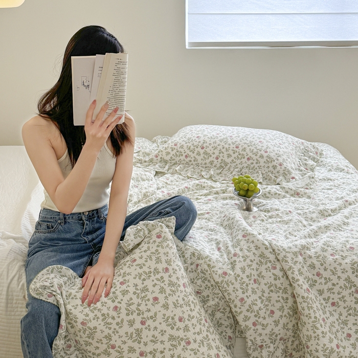 91家纺网 家纺一手货源 找家纺 玛奇朵 2024新款韩式荷叶边全棉双层皱皱纱夏被三件套 洛伊