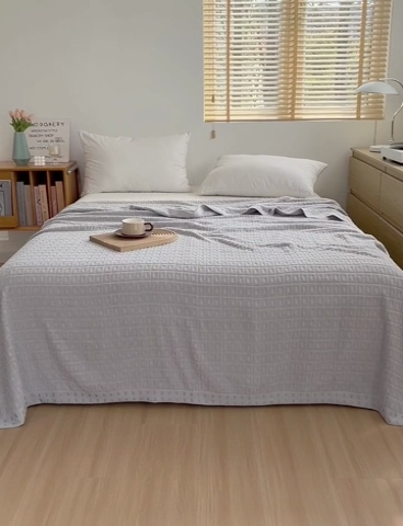 91家纺网 家纺一手货源 找家纺 乐家毛巾被（工厂自产自销） 2024新款简约方块格毛圈 灰色