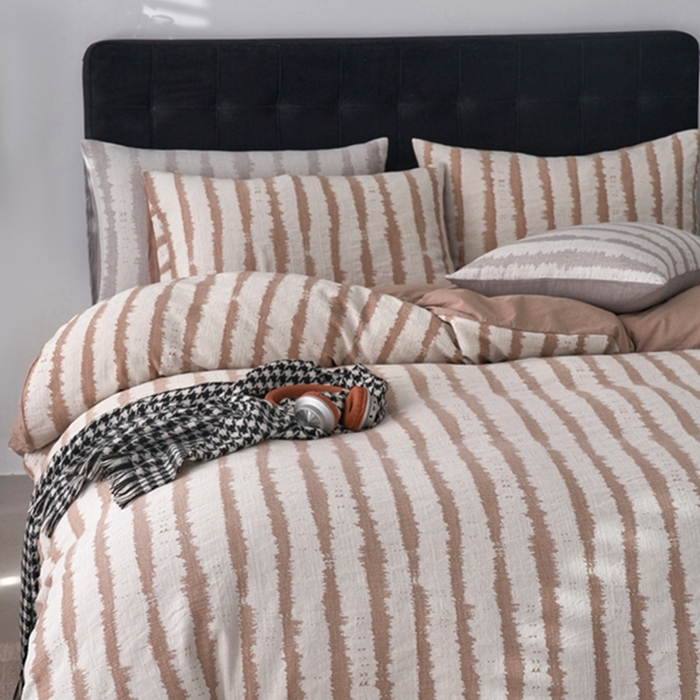 91家纺网 家纺一手货源 找家纺 （总）安莱生活 2025新款三层纱大提花四件套-艾克拉