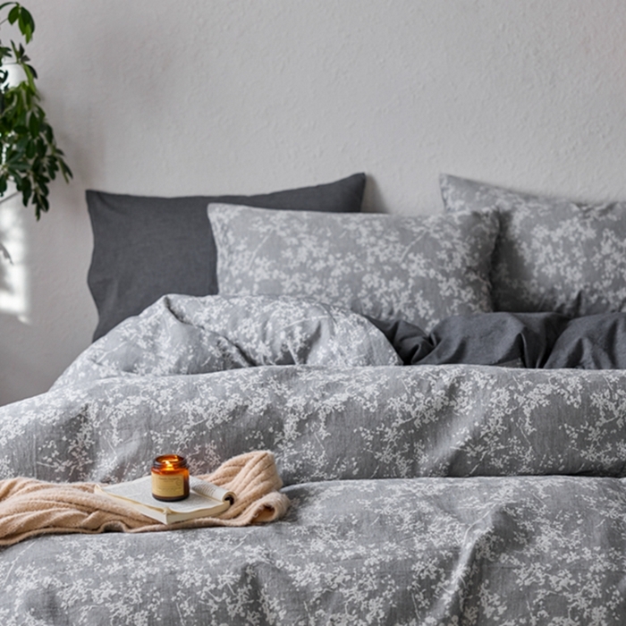 91家纺网 家纺一手货源 找家纺 安莱生活 2025新款三层纱大提花四件套-叶雨朦胧 叶雨朦胧-深灰