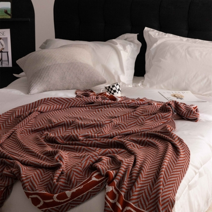 91家纺网 家纺一手货源 找家纺 （总）暖绵绵家纺 2025新款羊毛混纺布鲁格系列毛毯