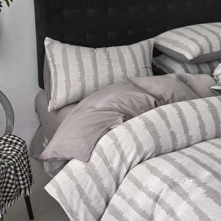 91家纺网 家纺一手货源 找家纺 安莱生活 2025新款三层纱大提花四件套-艾克拉 艾克拉-银灰