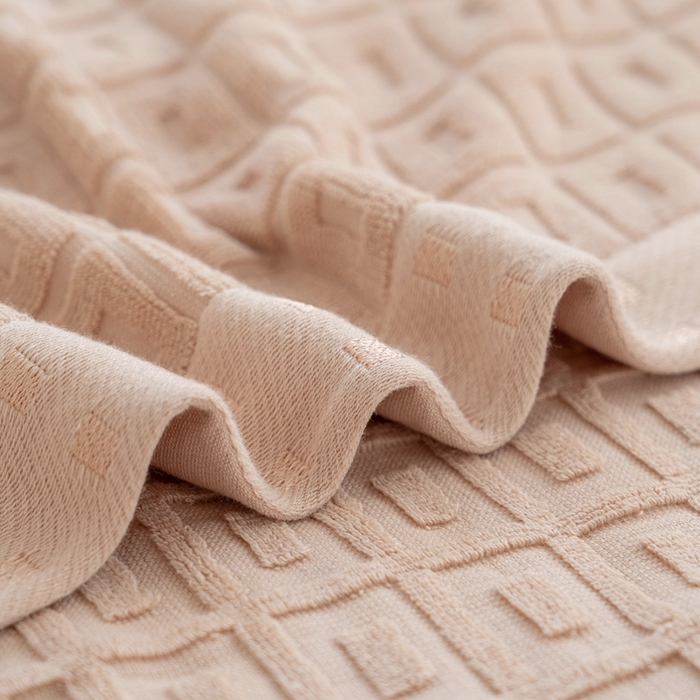 91家纺网 家纺一手货源 找家纺 乐家毛巾被（工厂自产自销） 2024新款简约方块格毛圈 驼色