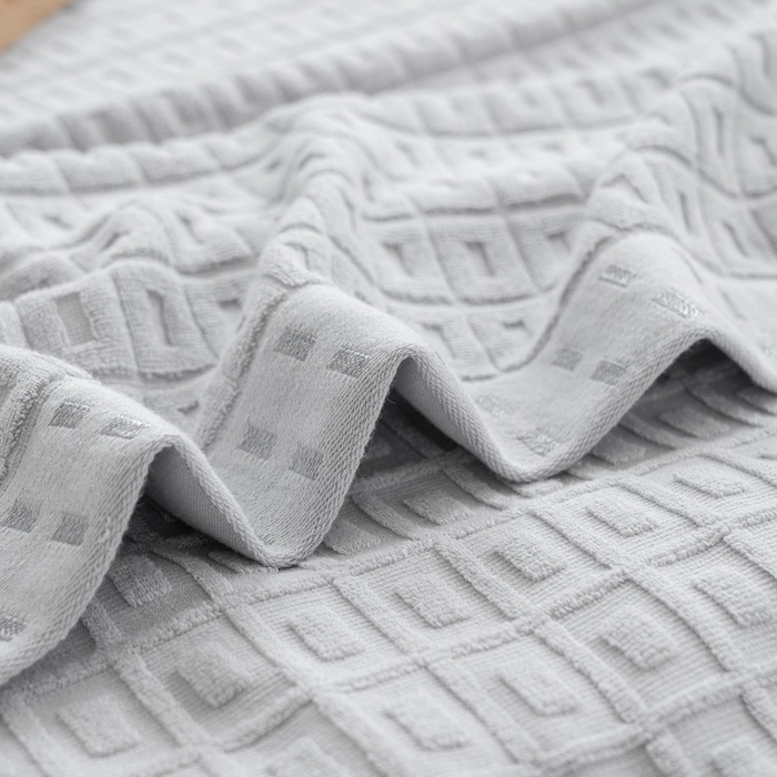 91家纺网 家纺一手货源 找家纺 乐家毛巾被（工厂自产自销） 2024新款简约方块格毛圈 灰色