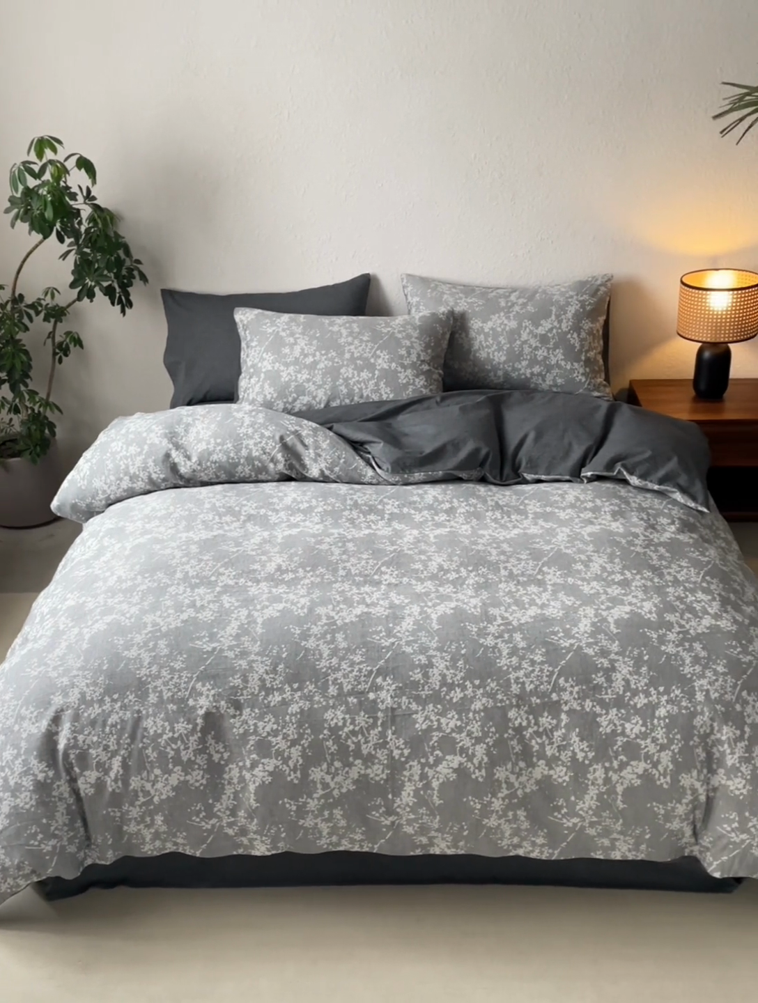 91家纺网 家纺一手货源 找家纺 安莱生活 2025新款三层纱大提花四件套-叶雨朦胧 叶雨朦胧-深灰