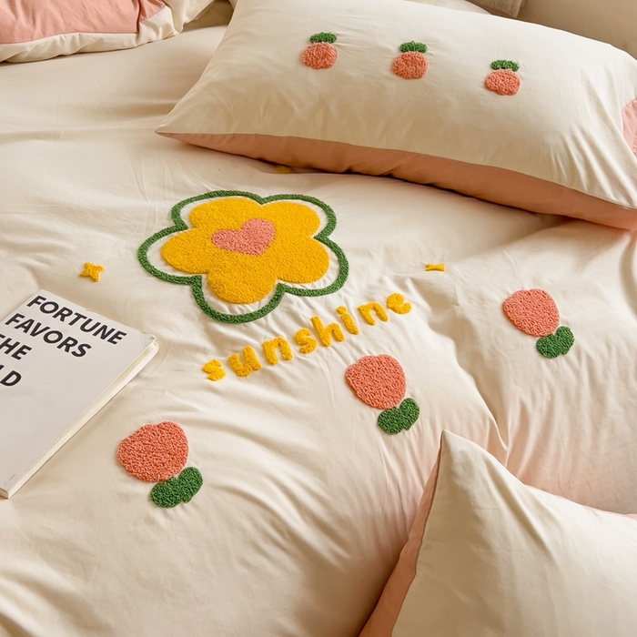 91家纺网 家纺一手货源 找家纺 艾橙家纺 2024新款超柔云朵棉毛巾绣四件套 花儿朵朵